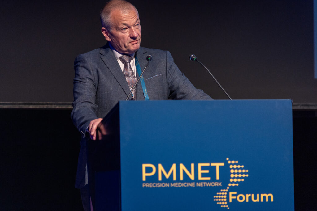 Osvalds Pugovics speaks at the PMNET Forum
